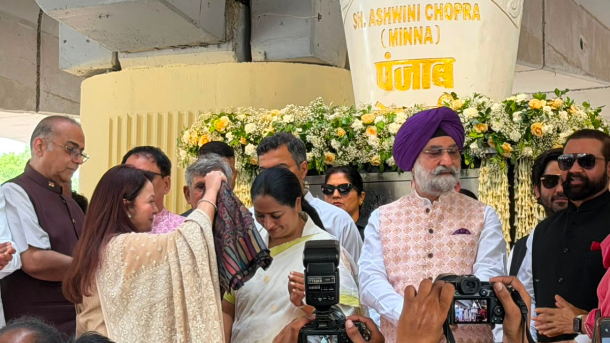 ब्रिटानिया चौक का नाम बदलकर हुआ “अश्विनी मिन्ना चौक”